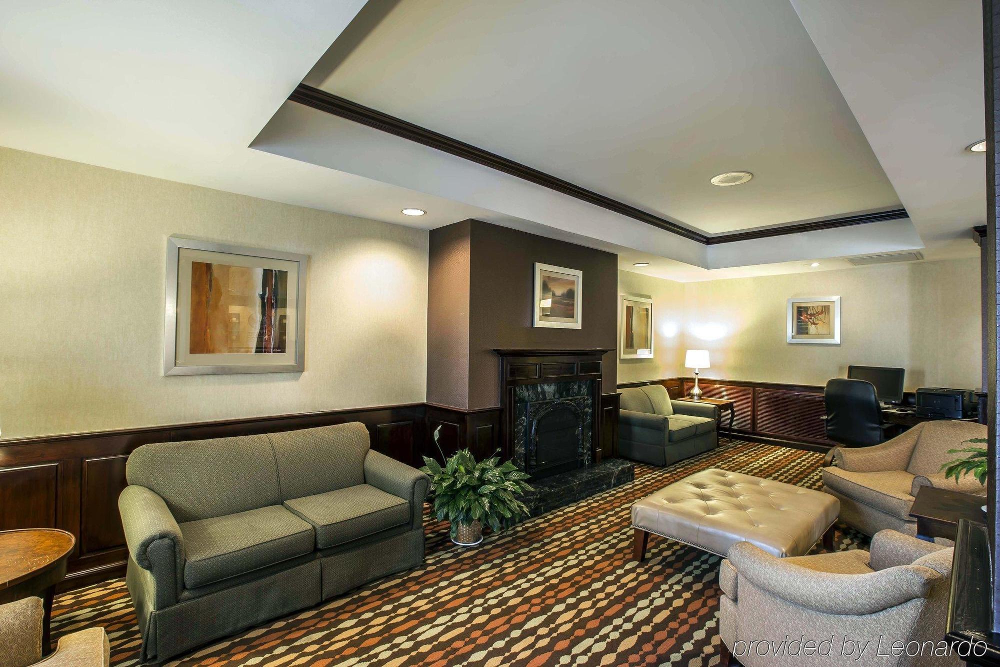 ווינסטון-סאלם Comfort Suites Hanes Mall מראה חיצוני תמונה